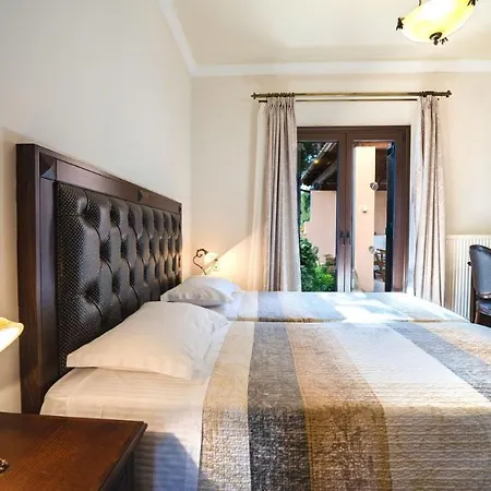 Villa Iro Royal By Posarellivillas Dempla