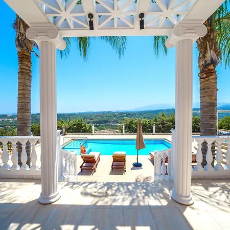 Iro Royal By Posarellivillas Dempla