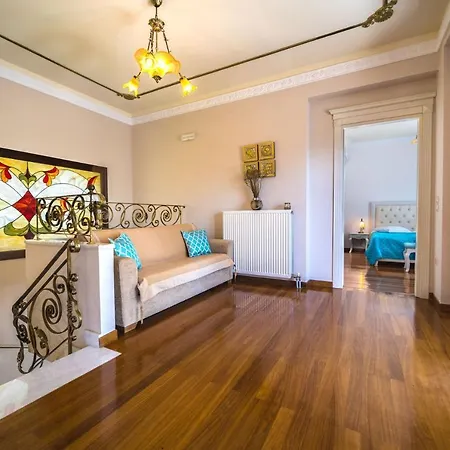 Villa Iro Royal By Posarellivillas *